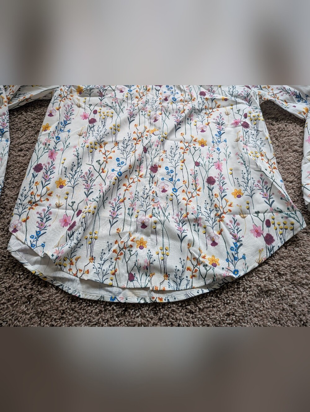 Floral Wildflower Button Up Blouse Women's Large - Picture 5 of 9